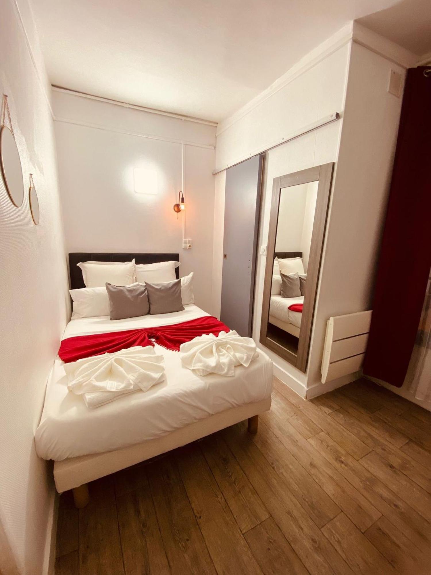Doppelzimmer mit Gemeinschafts-WC
